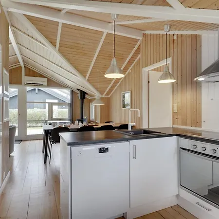 Feriehus Uolevi - 200m From The Sea By Interhome