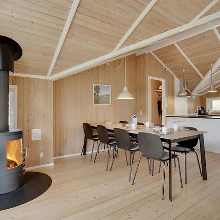 Uolevi - 200m From The Sea By Interhome
